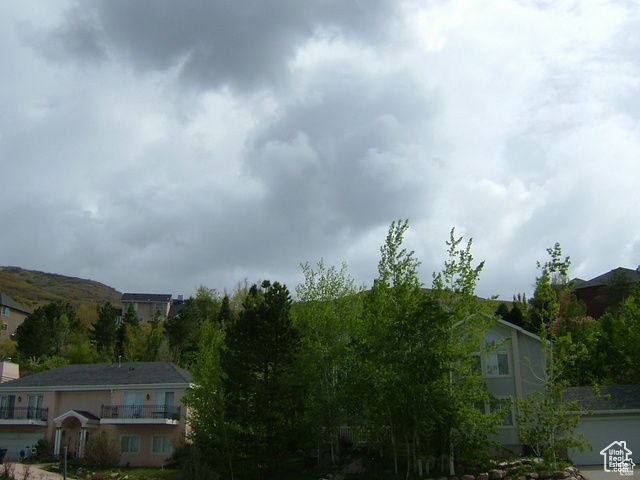 1342 E SKYLINE DR 30, Bountiful, UT 84010