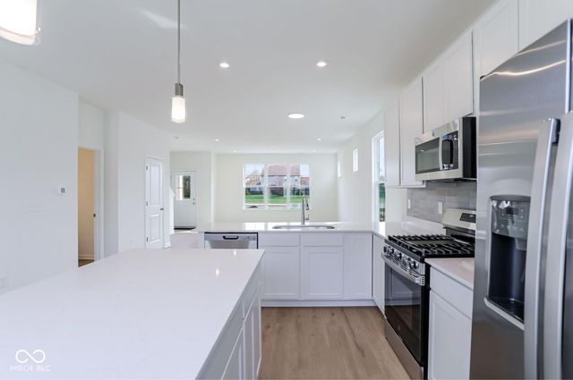 3927 Sandpiper Way, Brownsburg, IN 46112