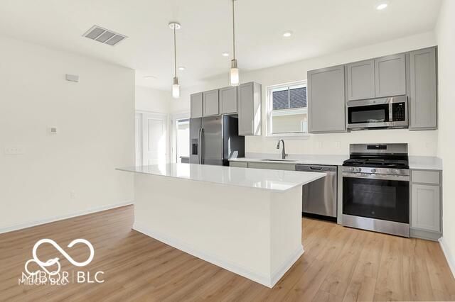 3927 Sandpiper Way, Brownsburg, IN 46112