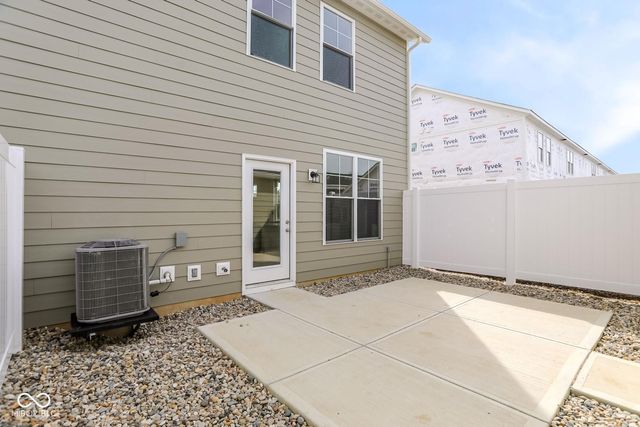 3927 Sandpiper Way, Brownsburg, IN 46112