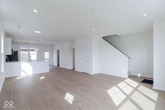 3927 Sandpiper Way, Brownsburg, IN 46112