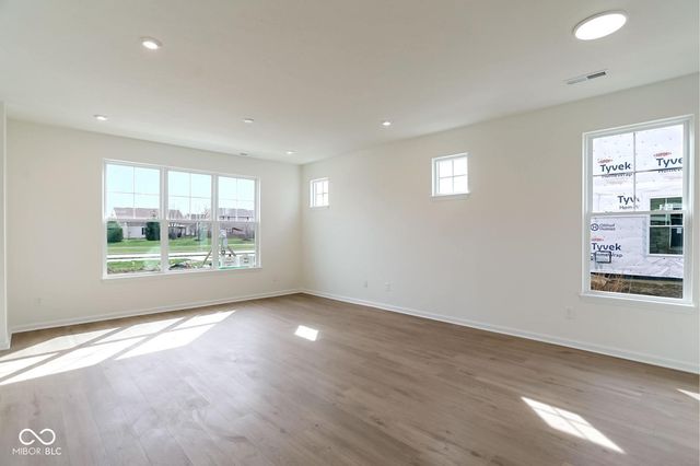 3927 Sandpiper Way, Brownsburg, IN 46112