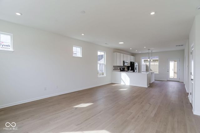 3927 Sandpiper Way, Brownsburg, IN 46112