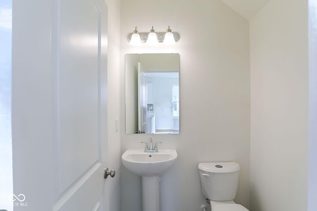 3927 Sandpiper Way, Brownsburg, IN 46112