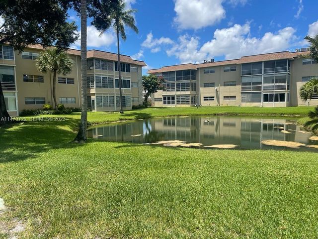 5051 W Oakland Park Boulevard 204, Lauderdale Lakes, FL 33313
