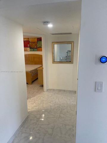 5051 W Oakland Park Boulevard 204, Lauderdale Lakes, FL 33313