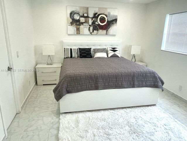 5051 W Oakland Park Boulevard 204, Lauderdale Lakes, FL 33313