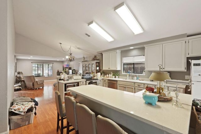 658 Sandpiper Cir, Lodi, CA 95240