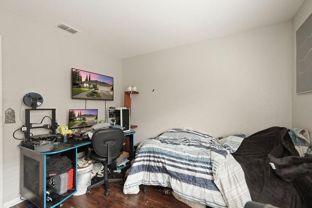 658 Sandpiper Cir, Lodi, CA 95240