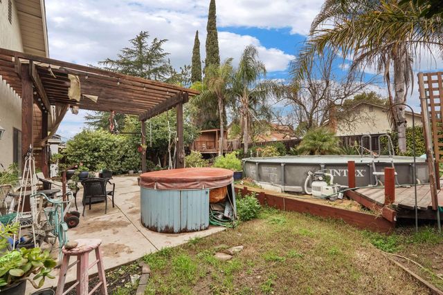 658 Sandpiper Cir, Lodi, CA 95240