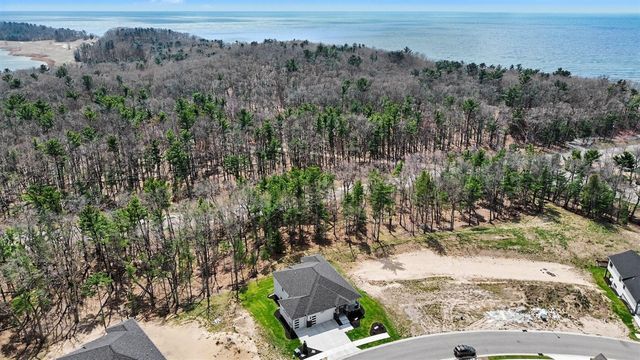2897 Duneside Trail, Muskegon, MI 49441