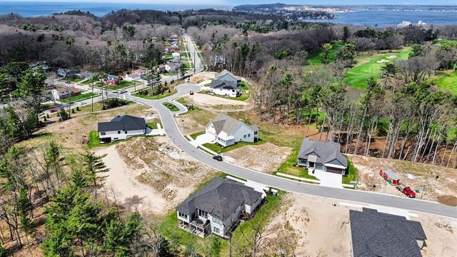 2897 Duneside Trail, Muskegon, MI 49441