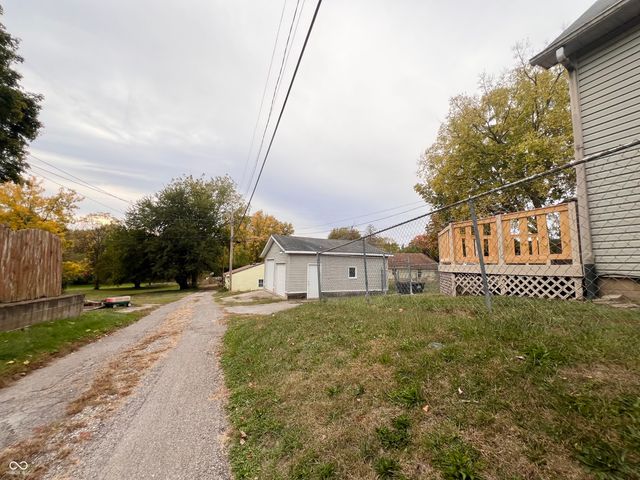 806 S Harrison Street, Alexandria, IN 46001