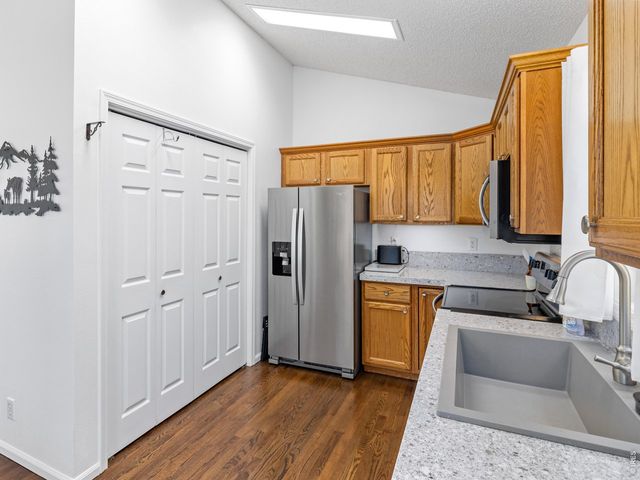 2709 Sunrise Ct, Estes Park, CO 80517