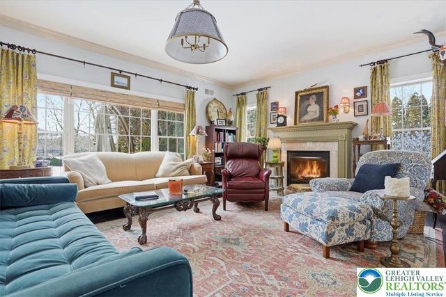 635 Kathleen Drive, Nazareth, PA 18064