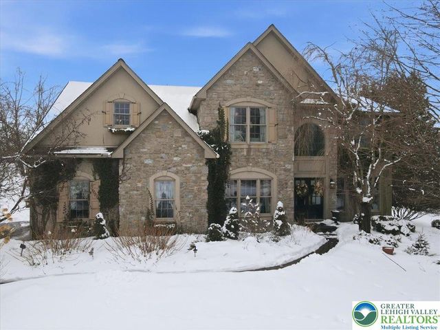 635 Kathleen Drive, Nazareth, PA 18064