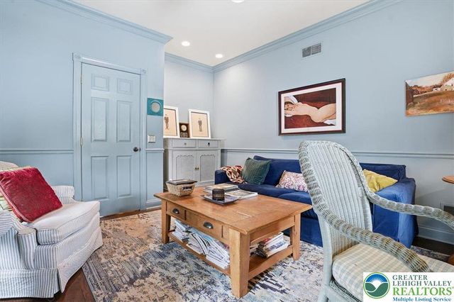 635 Kathleen Drive, Nazareth, PA 18064