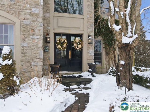 635 Kathleen Drive, Nazareth, PA 18064