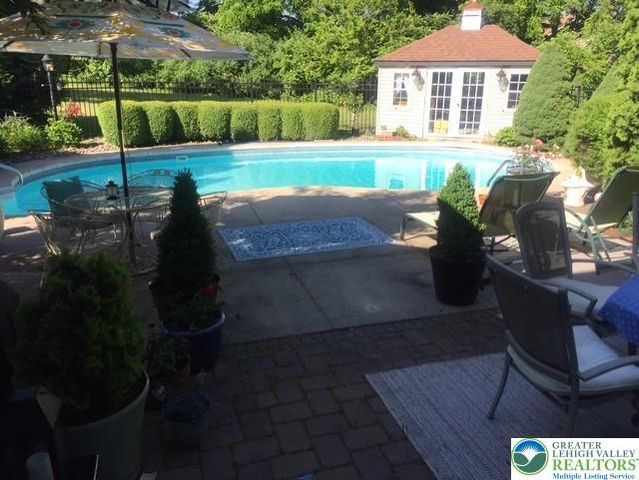 635 Kathleen Drive, Nazareth, PA 18064