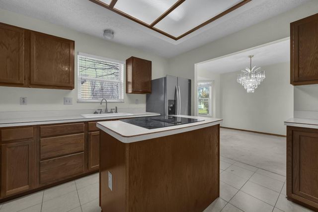 7456 Mapleleaf Court, Columbus, OH 43235