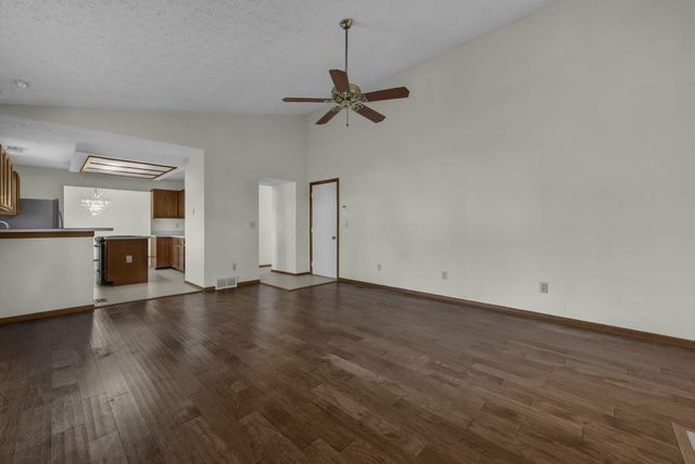 7456 Mapleleaf Court, Columbus, OH 43235