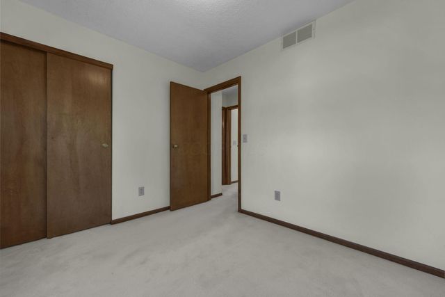 7456 Mapleleaf Court, Columbus, OH 43235