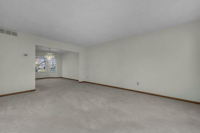 7456 Mapleleaf Court, Columbus, OH 43235