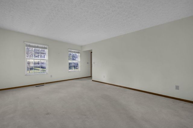 7456 Mapleleaf Court, Columbus, OH 43235