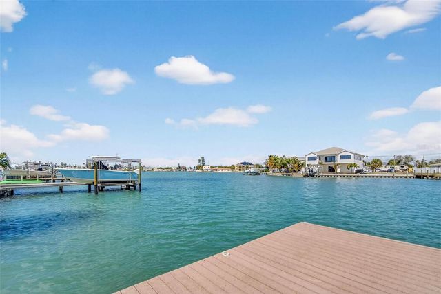 14071 N BAYSHORE DRIVE, Madeira Beach, FL 33708