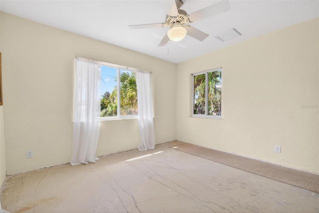 14071 N BAYSHORE DRIVE, Madeira Beach, FL 33708