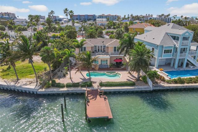 14071 N BAYSHORE DRIVE, Madeira Beach, FL 33708