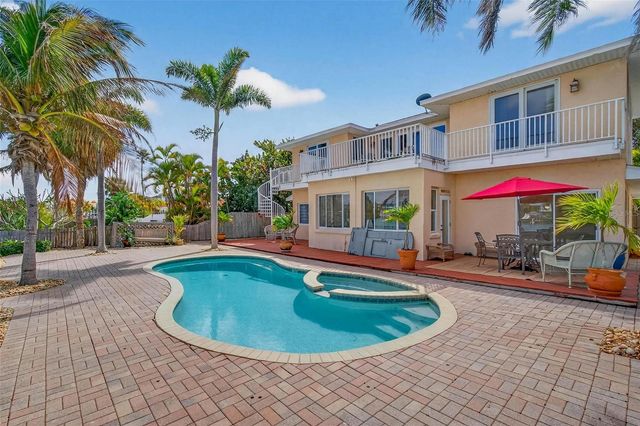 14071 N BAYSHORE DRIVE, Madeira Beach, FL 33708