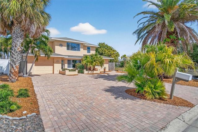 14071 N BAYSHORE DRIVE, Madeira Beach, FL 33708