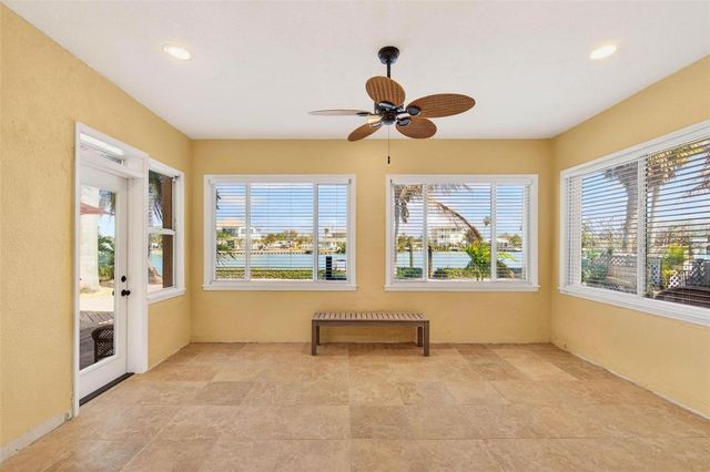 14071 N BAYSHORE DRIVE, Madeira Beach, FL 33708