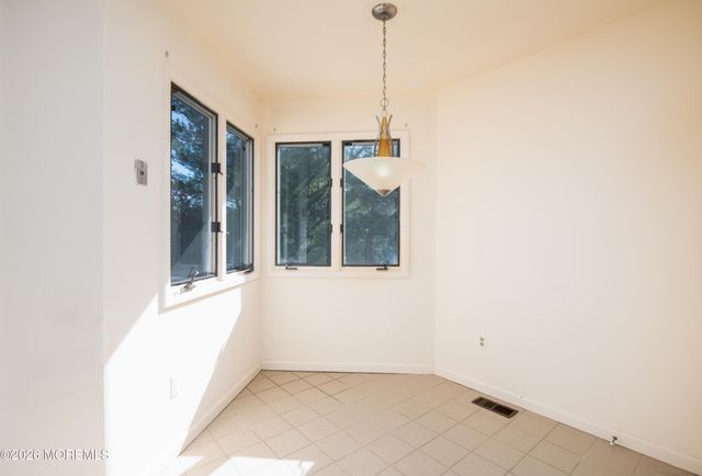 10 Seawinds Way, Long Branch, NJ 07740