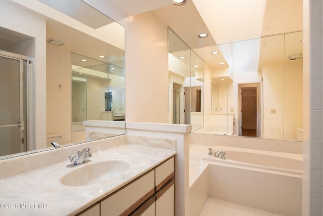 10 Seawinds Way, Long Branch, NJ 07740