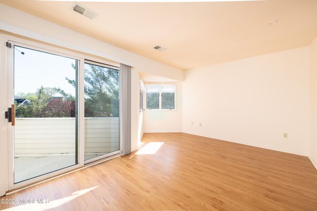 10 Seawinds Way, Long Branch, NJ 07740