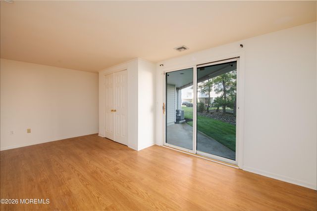 10 Seawinds Way, Long Branch, NJ 07740