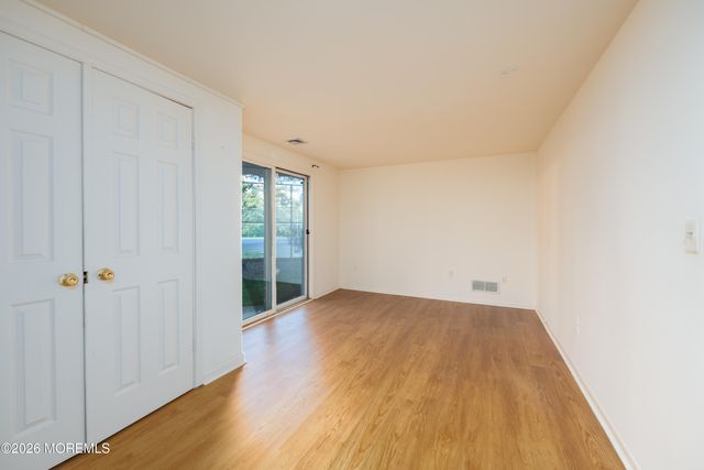 10 Seawinds Way, Long Branch, NJ 07740