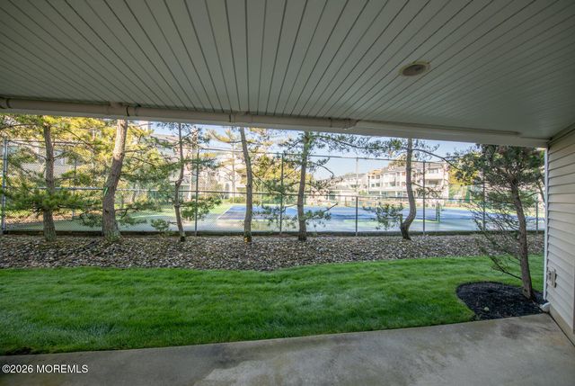10 Seawinds Way, Long Branch, NJ 07740