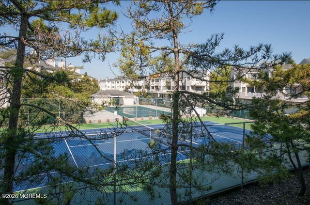 10 Seawinds Way, Long Branch, NJ 07740