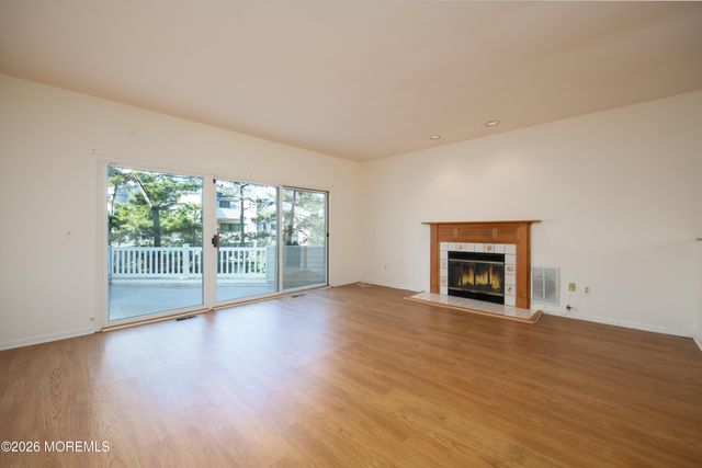 10 Seawinds Way, Long Branch, NJ 07740