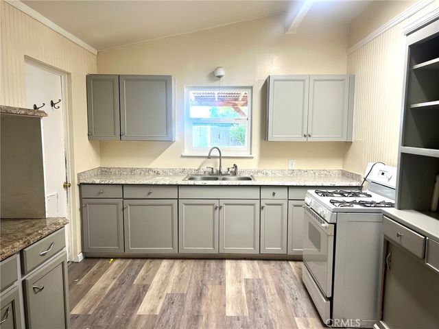 1550 Primrose Avenue, Merced, CA 95340