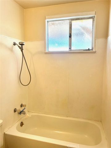 1550 Primrose Avenue, Merced, CA 95340