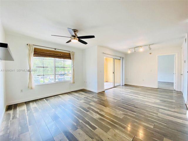 4200 San Marino Blvd 205, West Palm Beach, FL 33409