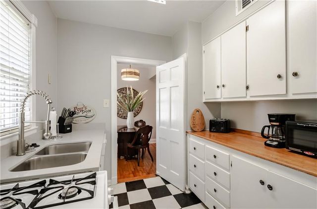 214 Upham Street 7C, Mobile, AL 36607