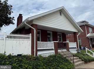 40 S SUMNER ST, York, PA 17404