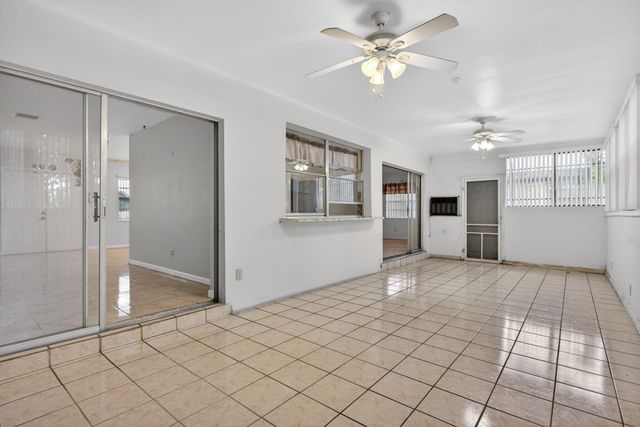 2540 NW 34th Terrace, Lauderdale Lakes, FL 33311