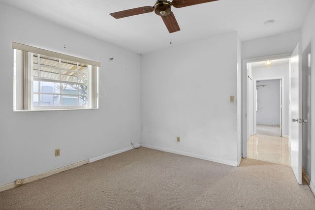 2540 NW 34th Terrace, Lauderdale Lakes, FL 33311