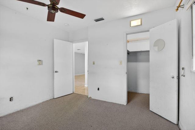 2540 NW 34th Terrace, Lauderdale Lakes, FL 33311
